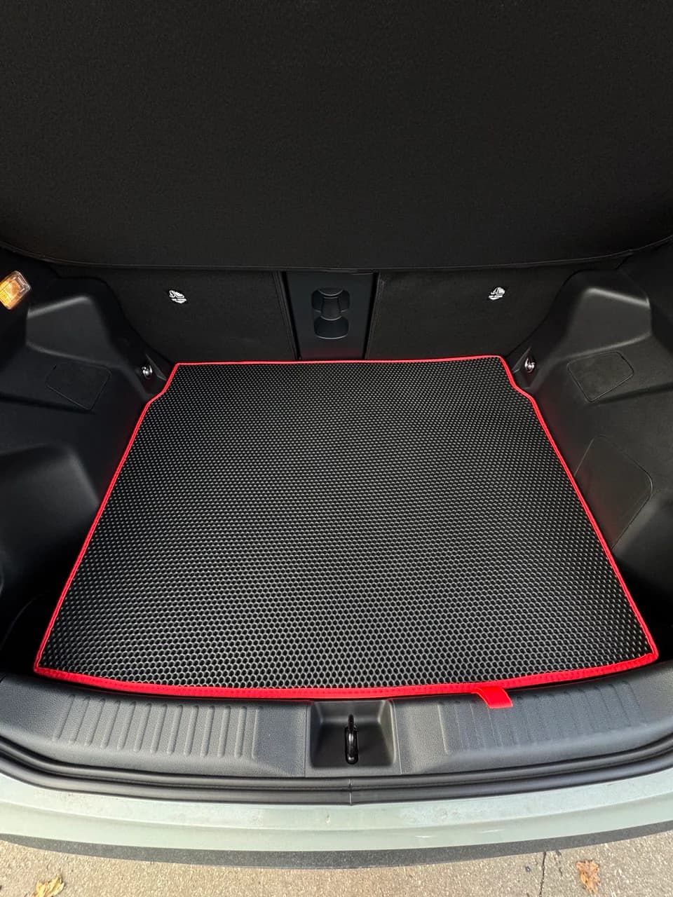 Dywaniki samochodowe EVA - gotowy produkt